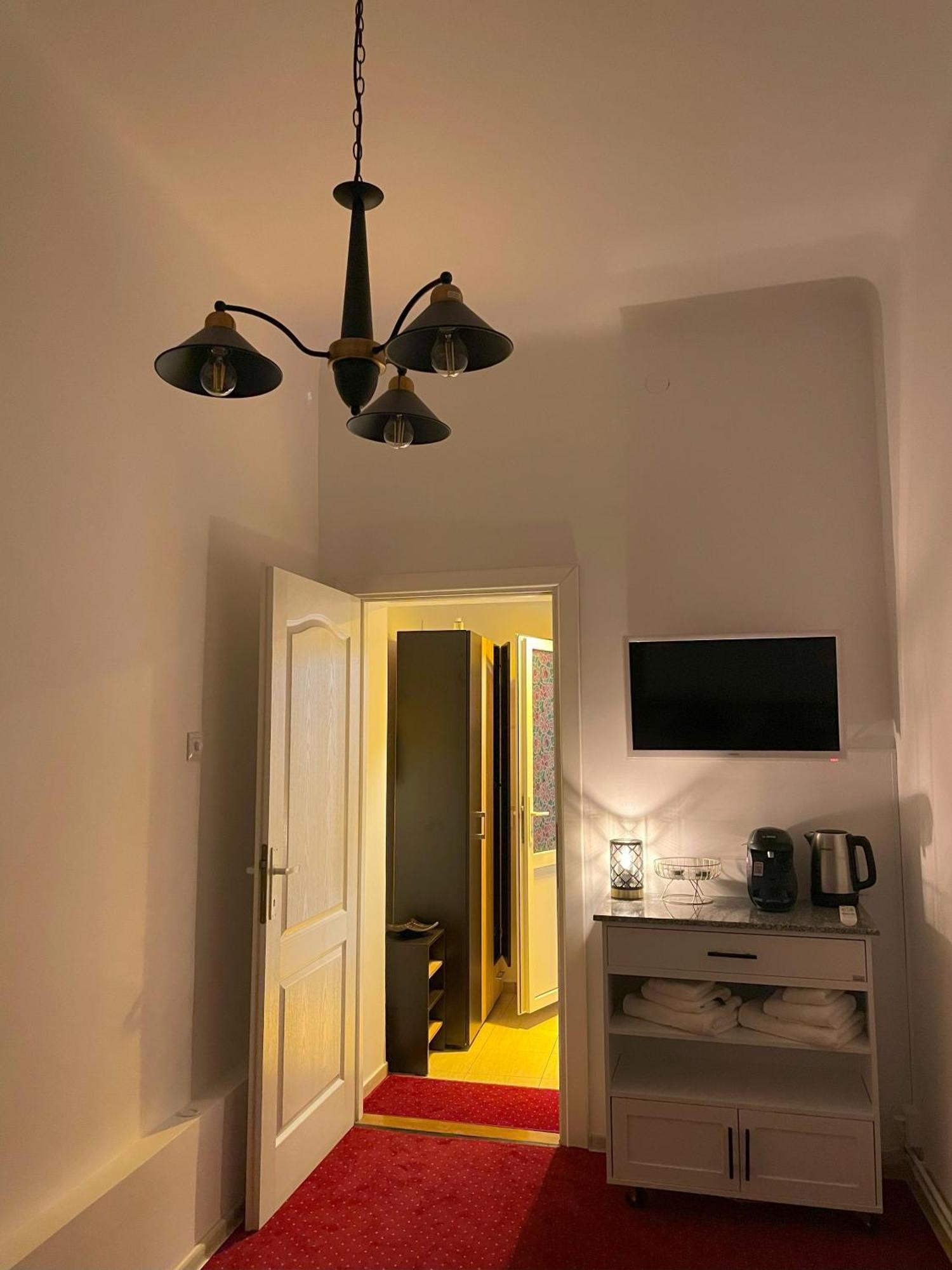 Studiopro44 ซีบิว ภายนอก รูปภาพ